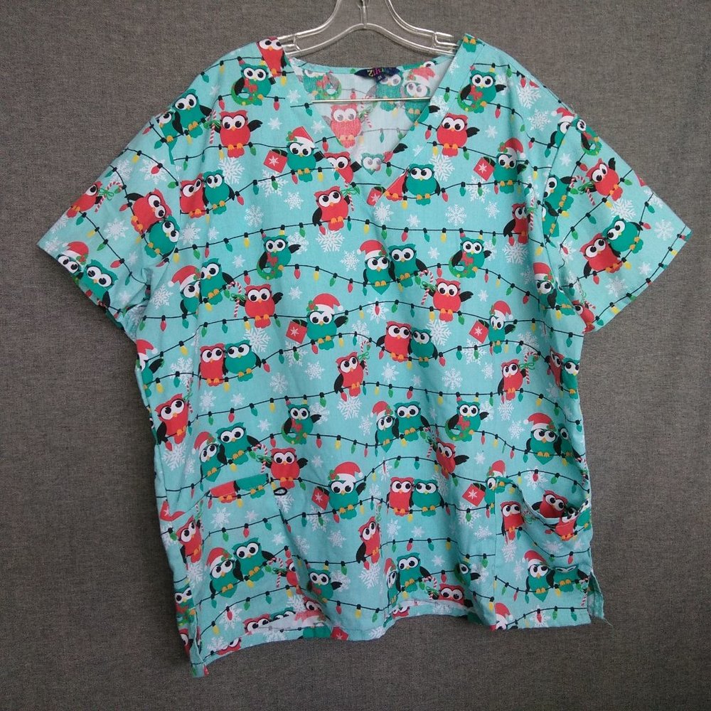 Zinit Scrub Top Christmas Owls